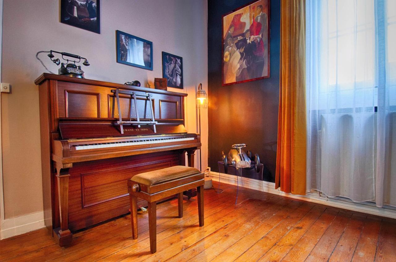 Sweet Nina Jazz Appartement Pour 5 Voyageurs, Situe A La Place De La Republique, Avec Parking Et Lit Queen Size Ле-Ман Екстер'єр фото