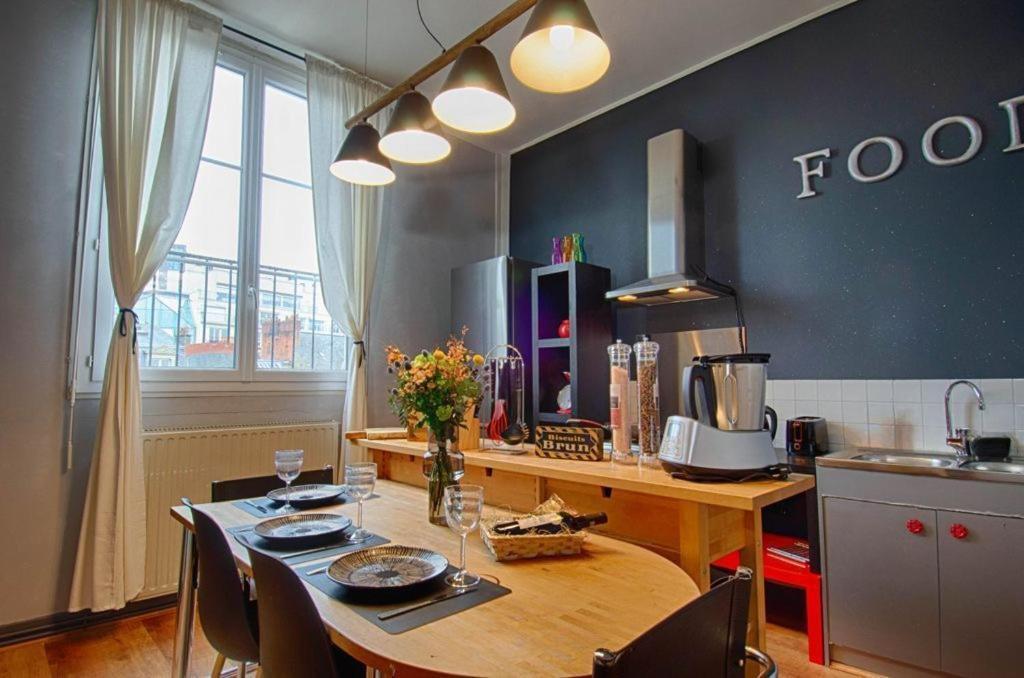 Sweet Nina Jazz Appartement Pour 5 Voyageurs, Situe A La Place De La Republique, Avec Parking Et Lit Queen Size Ле-Ман Екстер'єр фото